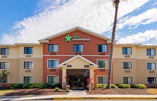 Furnished Studio-Melbourne - Airport in Melbourne, FL - Building Photo