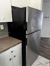 8110 Crespi Blvd in Miami Beach, FL - Building Photo - Building Photo