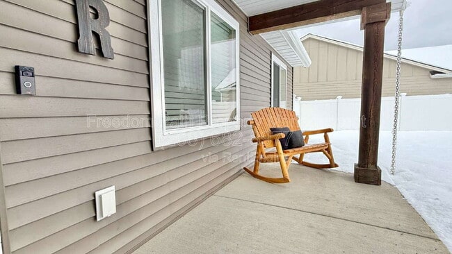 31015 N Alice Ct in Athol, ID - Building Photo - Building Photo