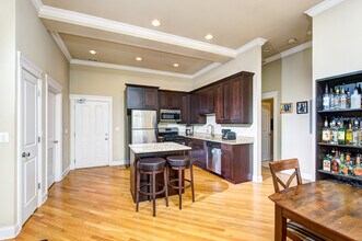 2730 N Ashland Ave in Chicago, IL - Building Photo - Building Photo
