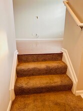 863 Barclay Cir in Rochester Hills, MI - Building Photo - Building Photo