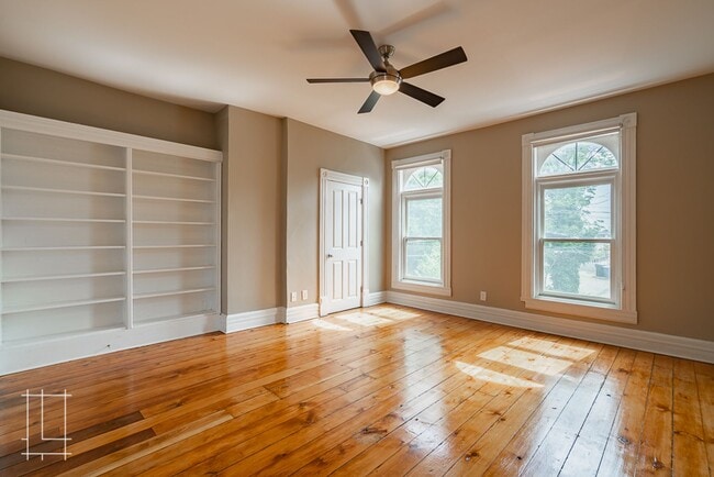 1173-1175-1175 Say Ave