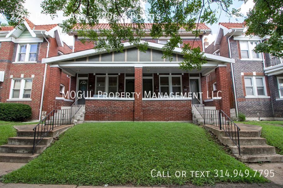 2206 Portis Ave in St. Louis, MO - Building Photo