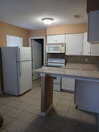 7324 Sunset Ave, Unit B in Panama City, FL - Building Photo - Building Photo