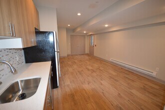 1948 E York St in Philadelphia, PA - Building Photo - Building Photo