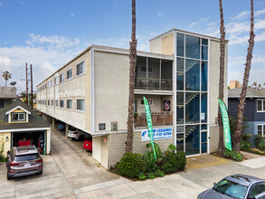 1254 E. 1st Street in Long Beach, CA - Foto de edificio - Building Photo