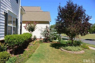 712 CALLAY Hill Way in Cary, NC - Building Photo - Building Photo