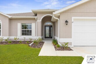 12 Lysander Ln in Palm Coast, FL - Building Photo - Building Photo