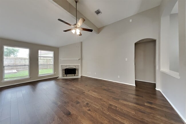 4959 Sentry Woods Ln in Pearland, TX - Building Photo - Building Photo