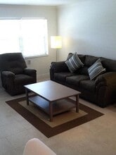 88 Berkshire Crescent, Unit 88 in West Palm Beach, FL - Building Photo - Building Photo