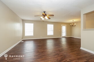 1625 Timber Run in Nashville, TN - Foto de edificio - Building Photo