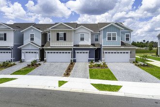 Brixton Townhomes in St. Cloud, FL - Building Photo - Building Photo