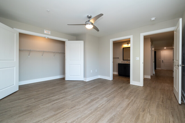Dunean Creek in Greenville, SC - Building Photo - Interior Photo