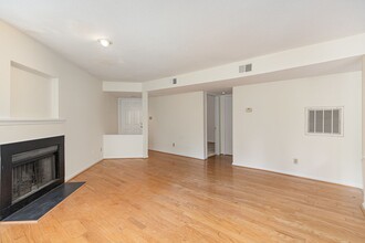1011 Wirewood Dr in Raleigh, NC - Building Photo - Building Photo