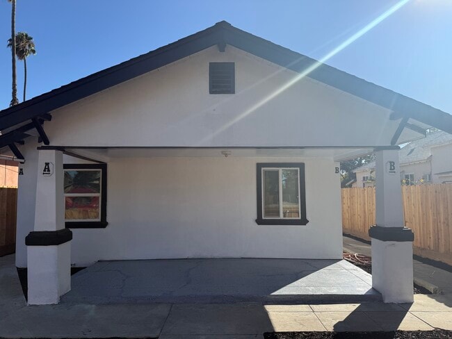 property at 1015 4th St