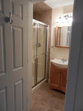 9 Frankwyn St, Unit 9 Frankwyn Street in East Longmeadow, MA - Building Photo - Building Photo