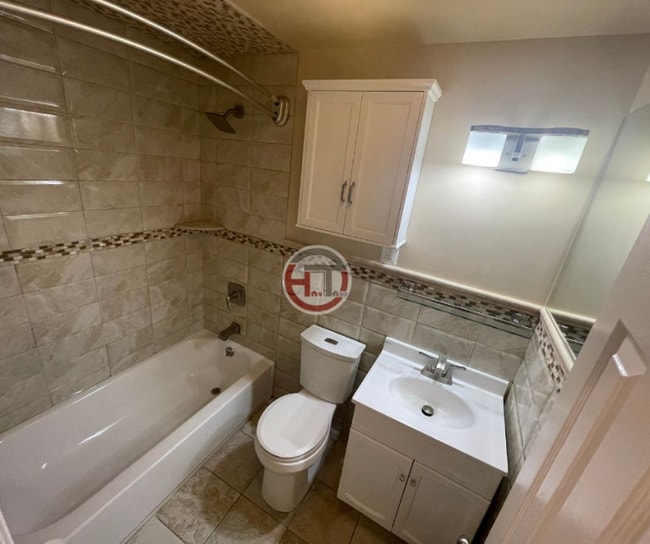 1471 Shore Dr in Bronx, NY - Building Photo - Building Photo