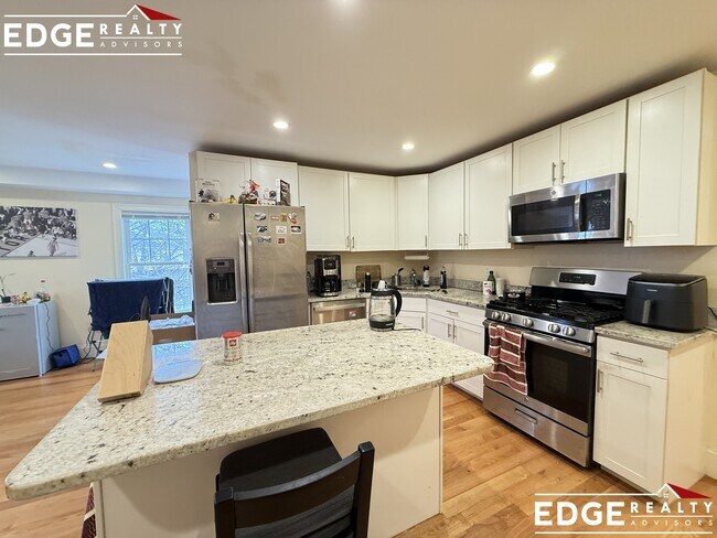 property at 23 Higgins St