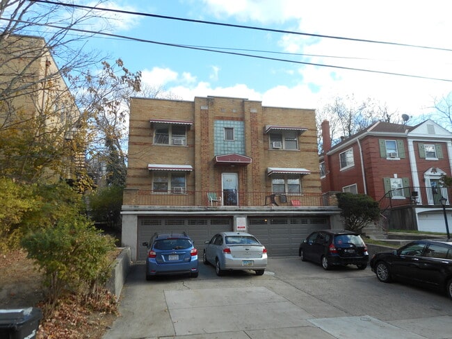 2728 Digby Ave, Unit 3