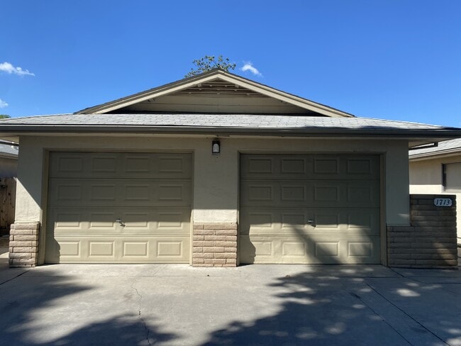 1713 E Rumble Rd in Modesto, CA - Building Photo - Building Photo