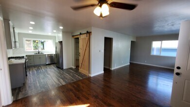 1210 Highland Blvd in Hayward, CA - Building Photo - Building Photo