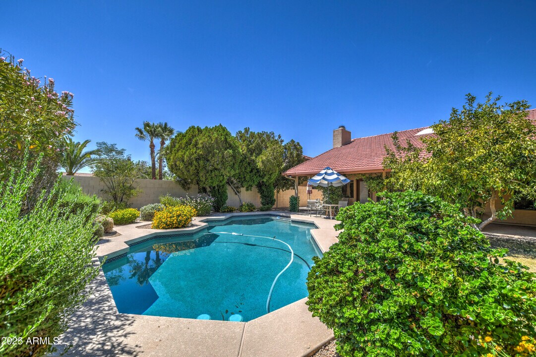 6009 E Monte Cristo Ave in Scottsdale, AZ - Building Photo