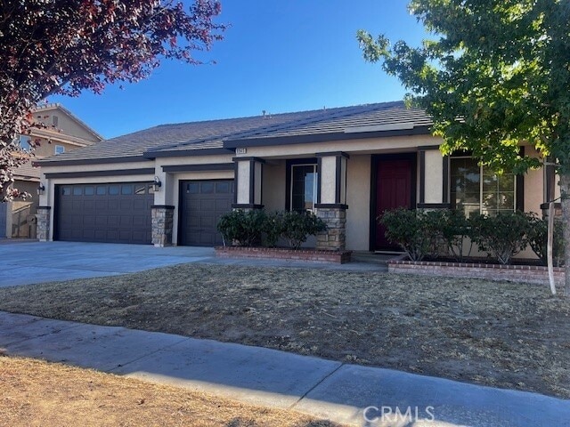 8945 Honeysuckle Ave