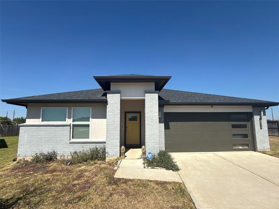 28930 Yampa Mill Ln in Katy, TX - Building Photo