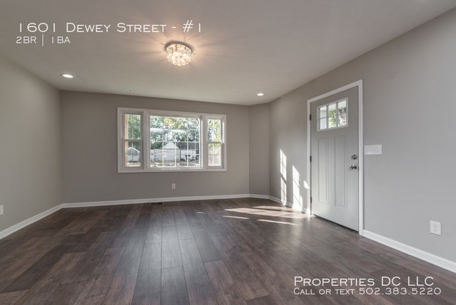 property at 1601 Dewey St