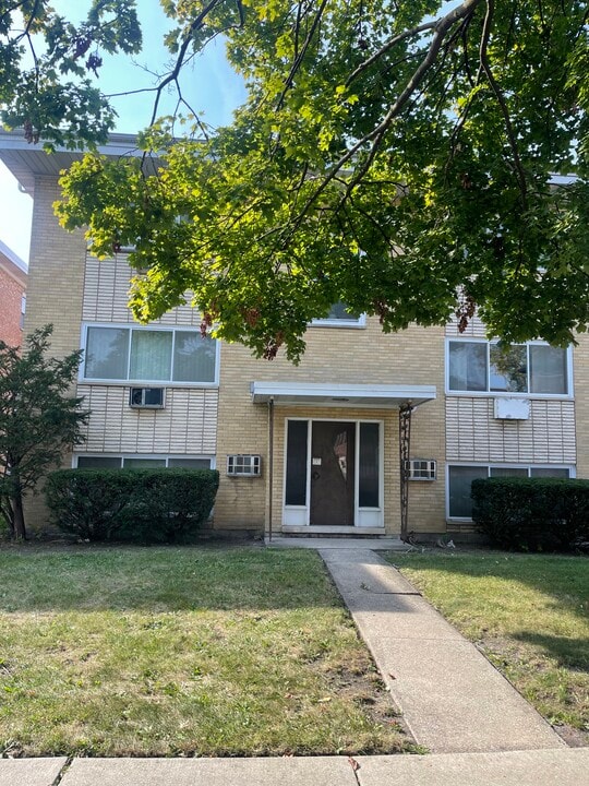 2008 S 15th Ave in Broadview, IL - Building Photo