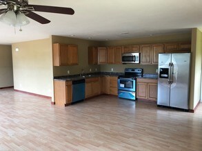 38 Dunsford Dr-Unit -10 in Sullivan, MO - Building Photo - Building Photo