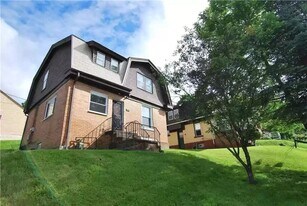 3101 Belleville St in Pittsburgh, PA - Building Photo