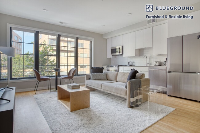 2210 Wisconsin Ave NW, Unit FL2-ID704