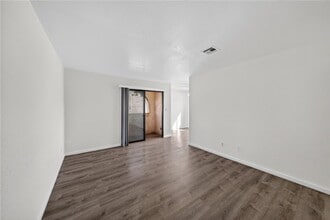 3659 Wendell Ave in Bullhead City, AZ - Building Photo - Building Photo