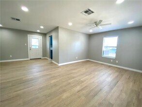 6920 Bethune Ave in Austin, TX - Building Photo - Building Photo