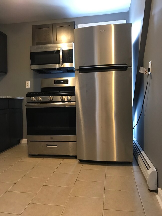 32 Truman St in New Haven, CT - Building Photo - Building Photo