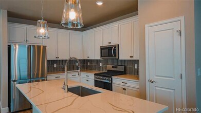 7118 Othello St in Castle Pines, CO - Building Photo - Building Photo