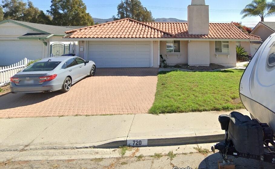 720 Fillmore St in Santa Paula, CA - Building Photo