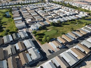 960 Montecito Dr in Pahrump, NV - Building Photo - Building Photo