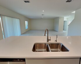 3880 Fescue St, Unit 3 in Clermont, FL - Building Photo - Building Photo