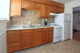 GARDEN VILLAS in Gastonia, NC - Building Photo