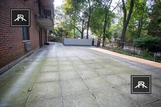 133 Pleasant St in Brookline, MA - Building Photo - Building Photo