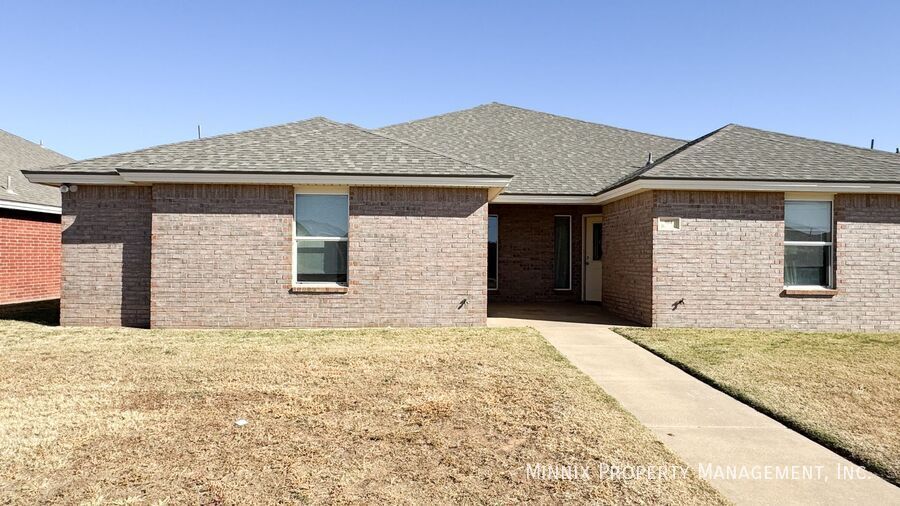 904 N Belmont Ave in Lubbock, TX - Building Photo