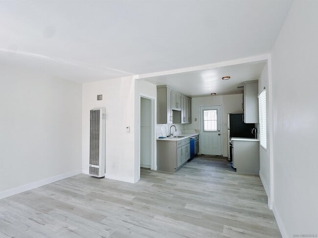 property at 278 Oxford St