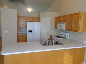 6115 W Cherry Springs Ct in West Valley City, UT - Building Photo - Building Photo