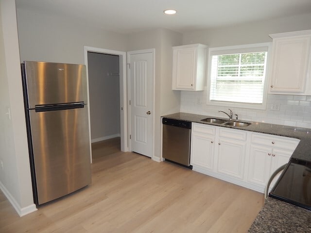 property at 131 Sunny Pt Lp