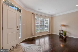 23580 Buckland Farm Terrace in Ashburn, VA - Building Photo - Building Photo