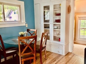 230 Essex St, Unit 230 Essex street in Bangor, ME - Building Photo - Building Photo