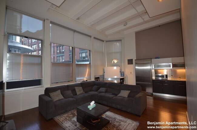 property at 88 Kingston St