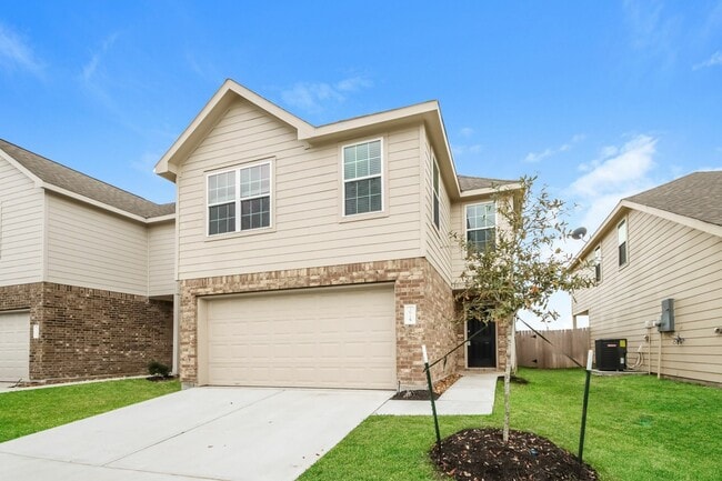 property at 3915 Silver Ranch Rd